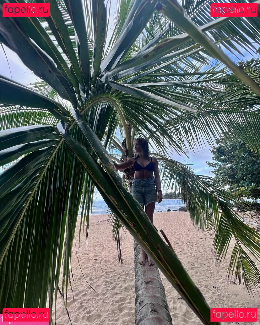 tropicalrosie Nude Onlyfans Photo 45