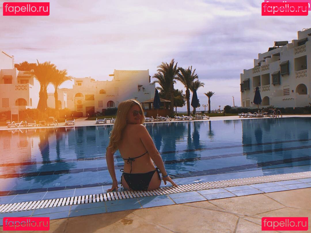 Rosie Dowsing Nude Onlyfans Photo 12