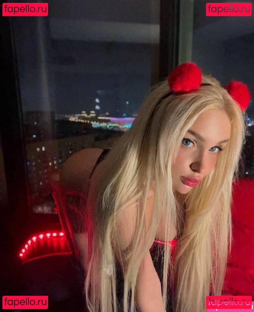 Arina Slugina Nude Onlyfans Photo 47