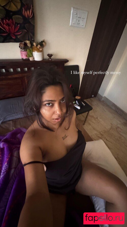 Chirasree Sarkar Nude Onlyfans Photo 6