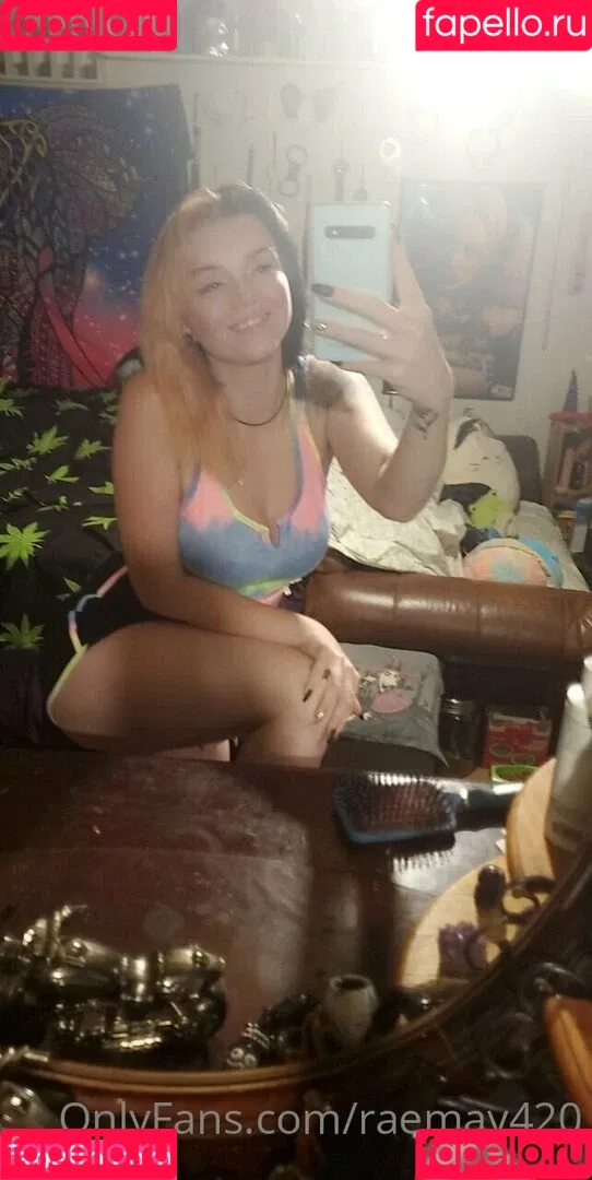 raemay420 Onlyfans Photo Gallery 