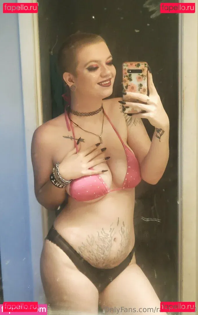 raemay420 Onlyfans Photo Gallery 