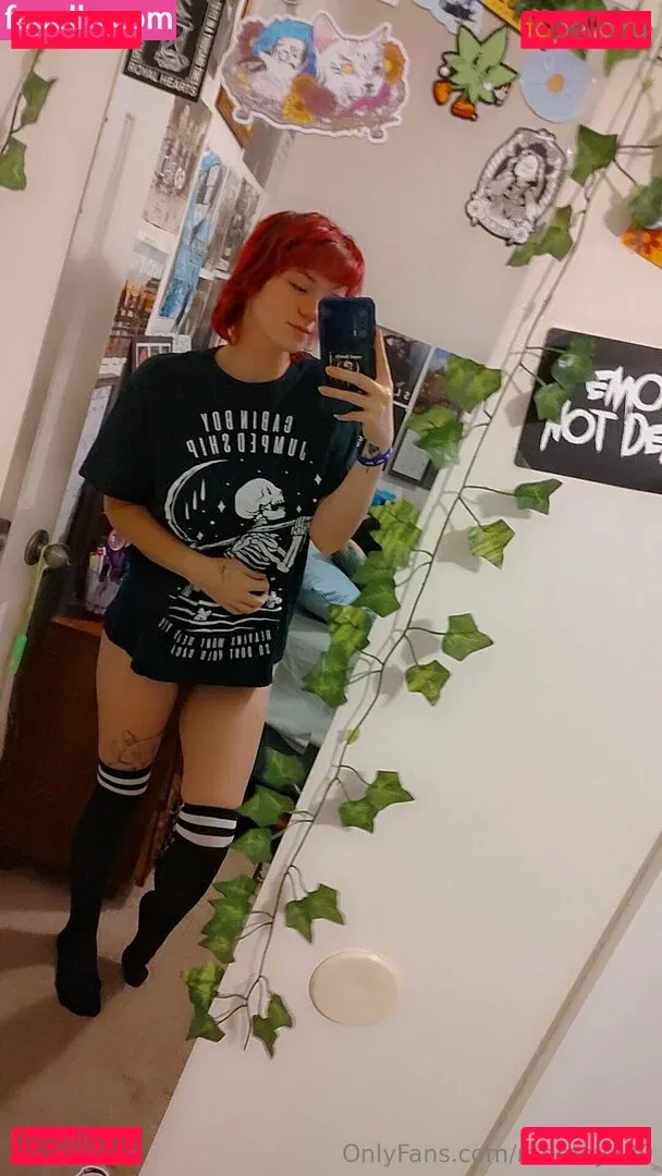 raemay420 Onlyfans Photo Gallery 