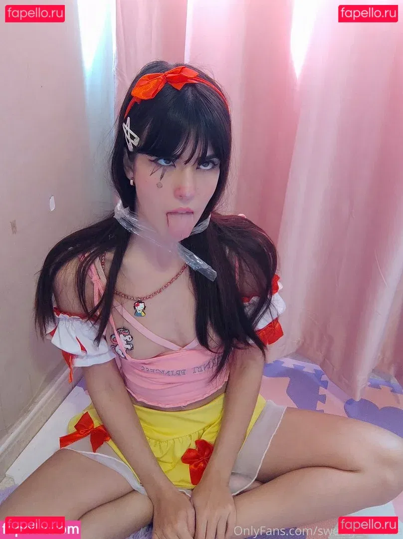 Leni Doll Onlyfans Photo Gallery 