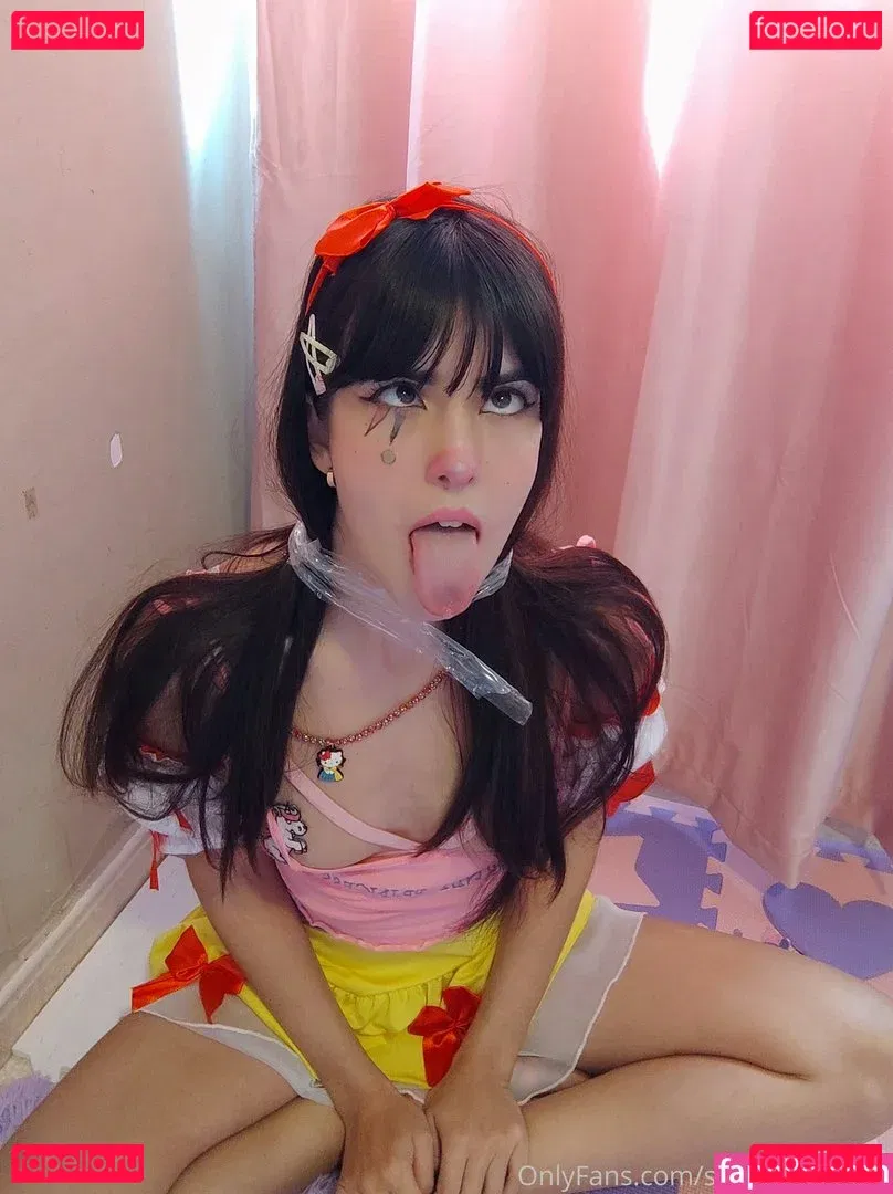 Leni Doll Onlyfans Photo Gallery 