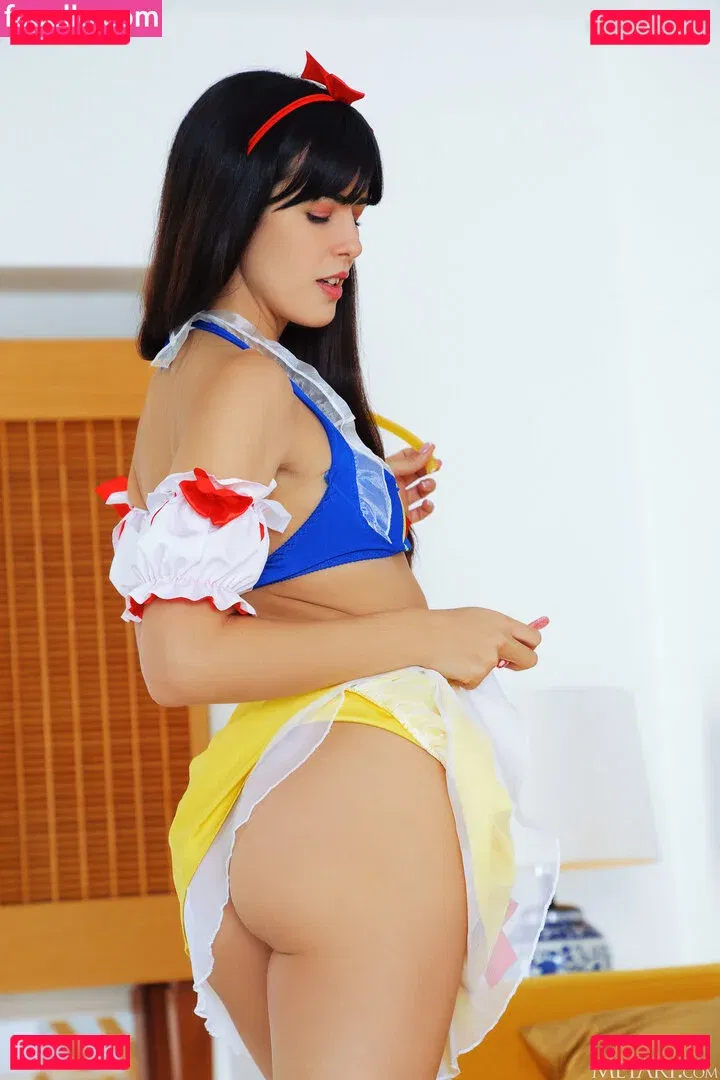 Leni Doll Onlyfans Photo Gallery 