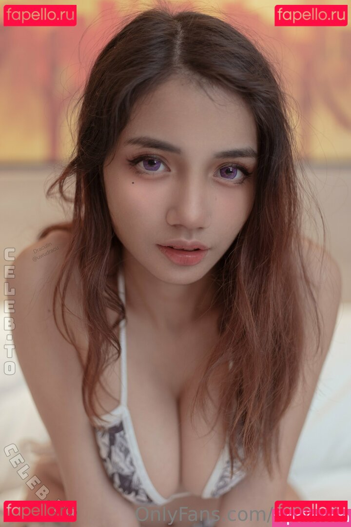 Draculin Nude Onlyfans Photo 21