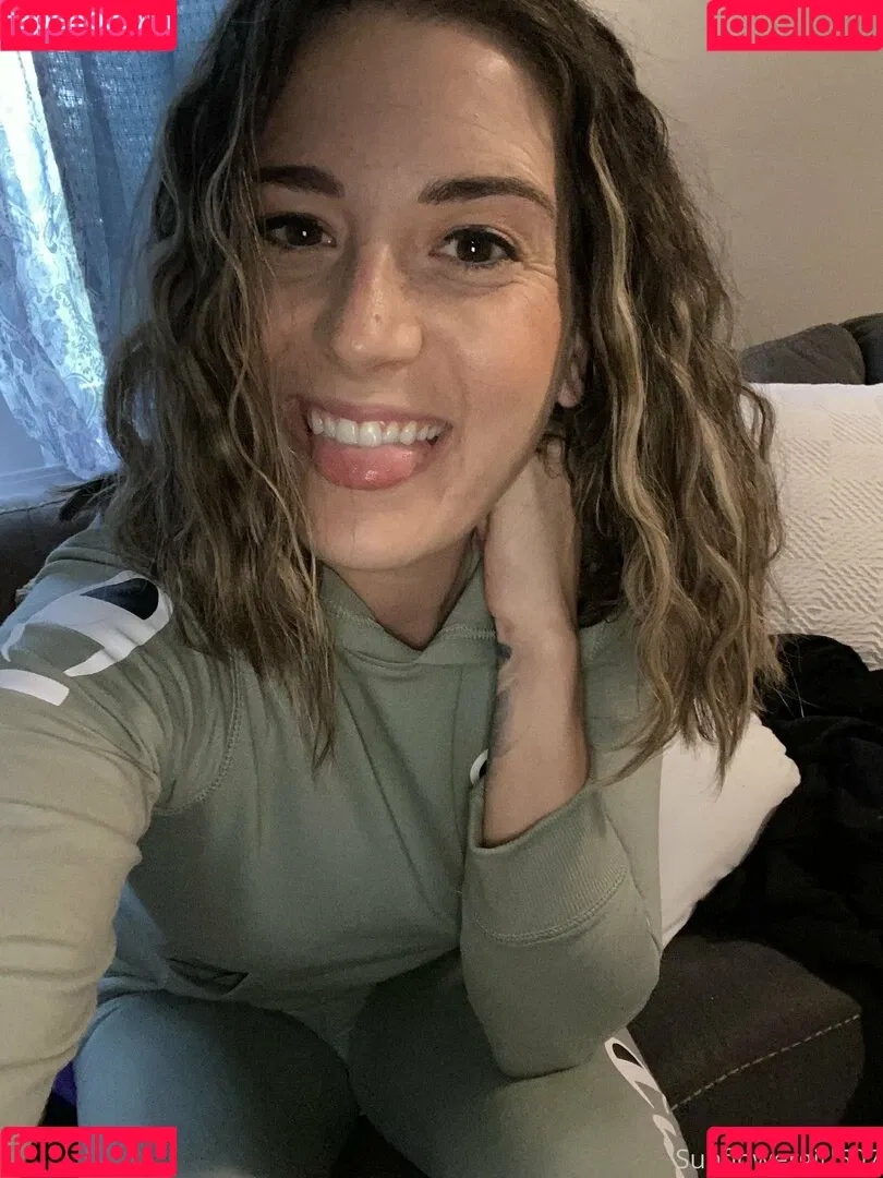 clever.belle5 Onlyfans Photo Gallery 