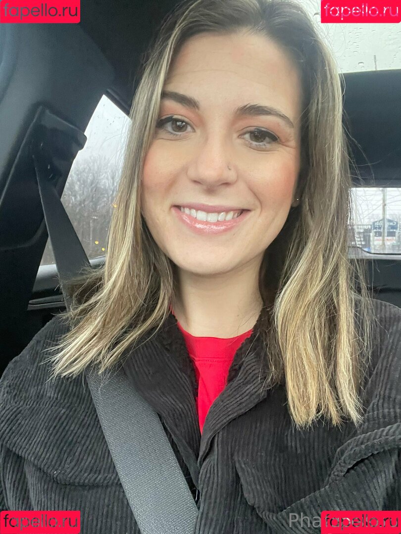 clever.belle5 Onlyfans Photo Gallery 