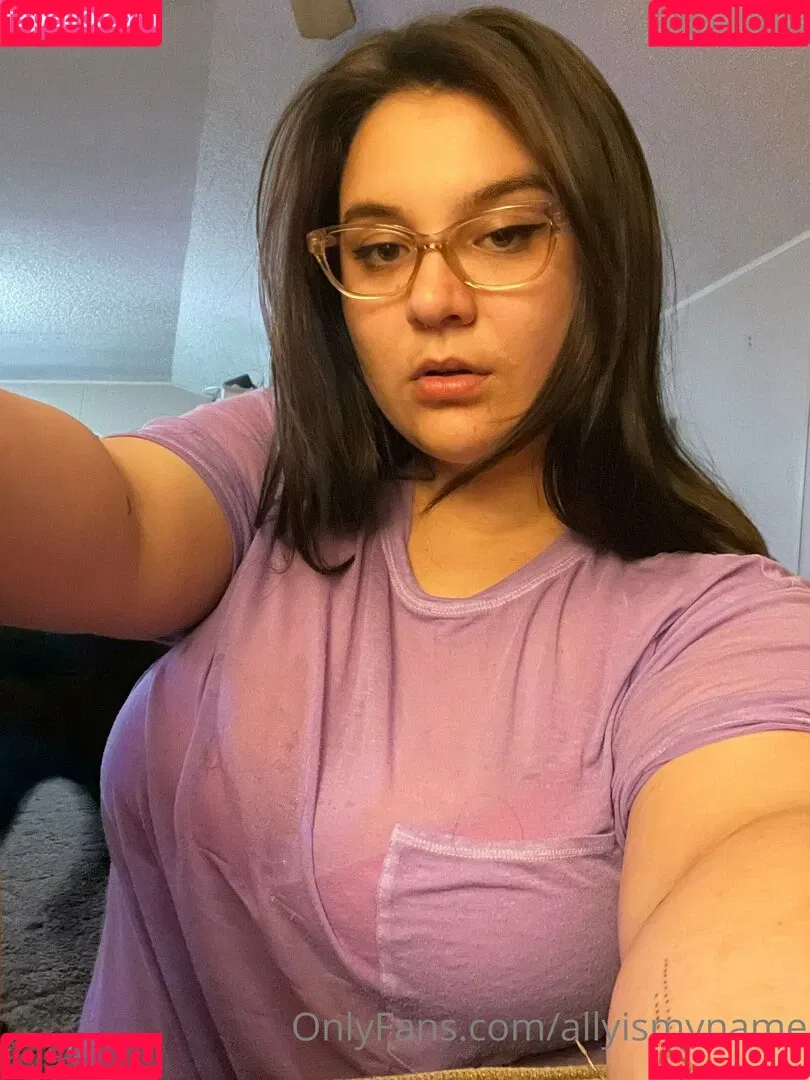 allyismyname Onlyfans Photo Gallery 