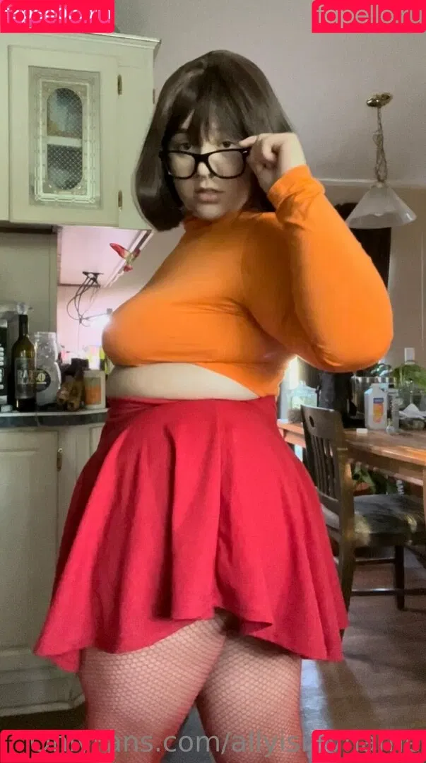 allyismyname Onlyfans Photo Gallery 