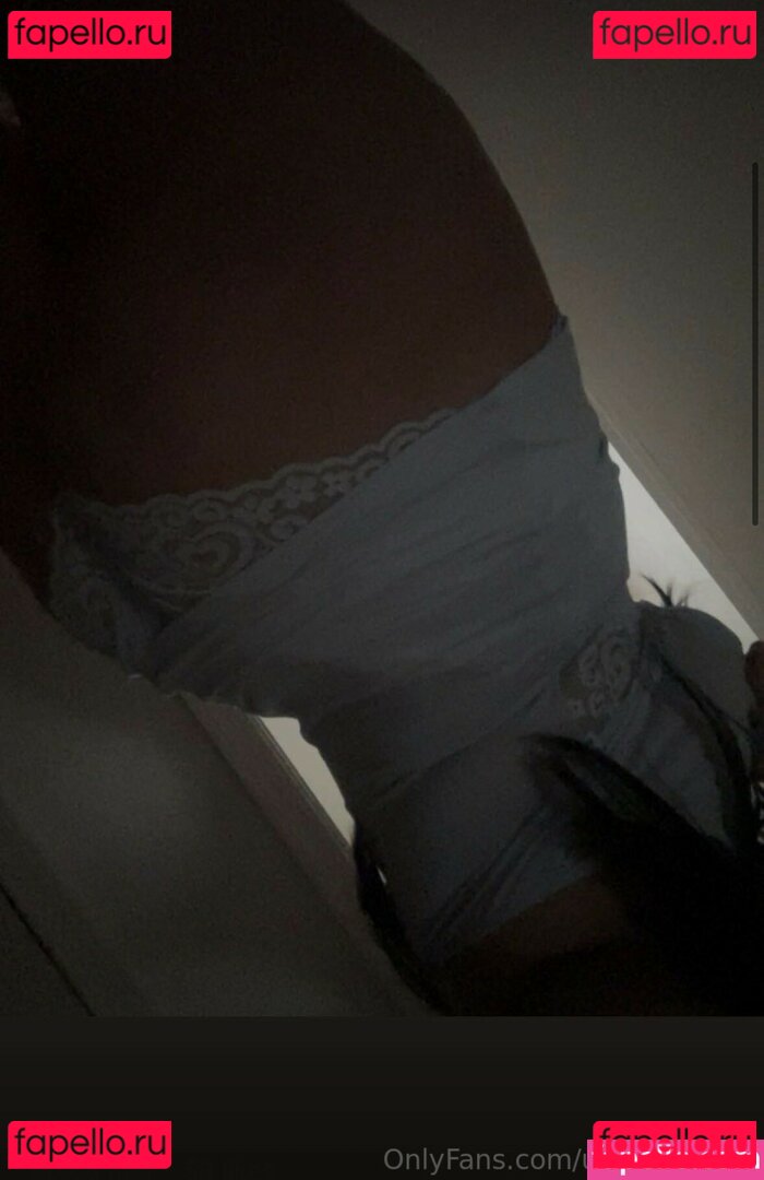 Naztynelly Nude Onlyfans Photo 14