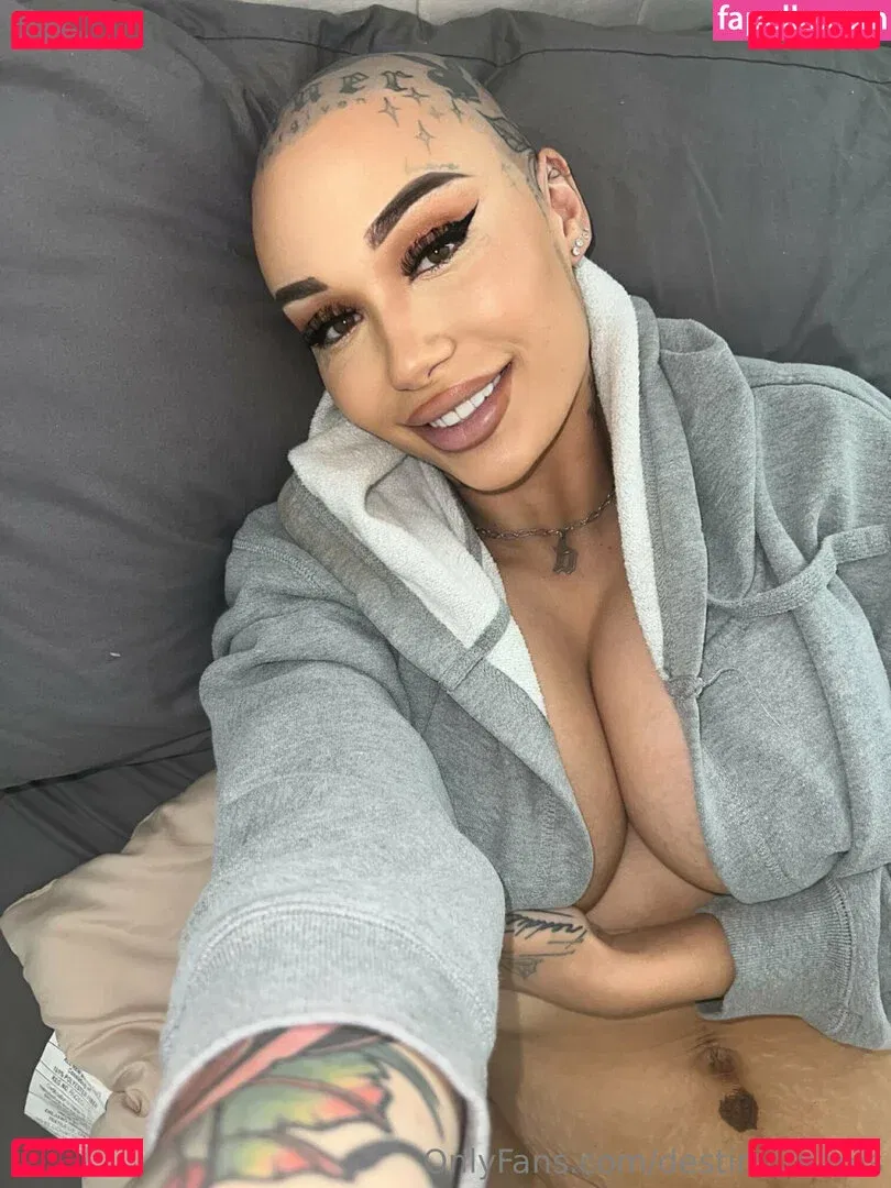 destinicreams Onlyfans Photo Gallery 