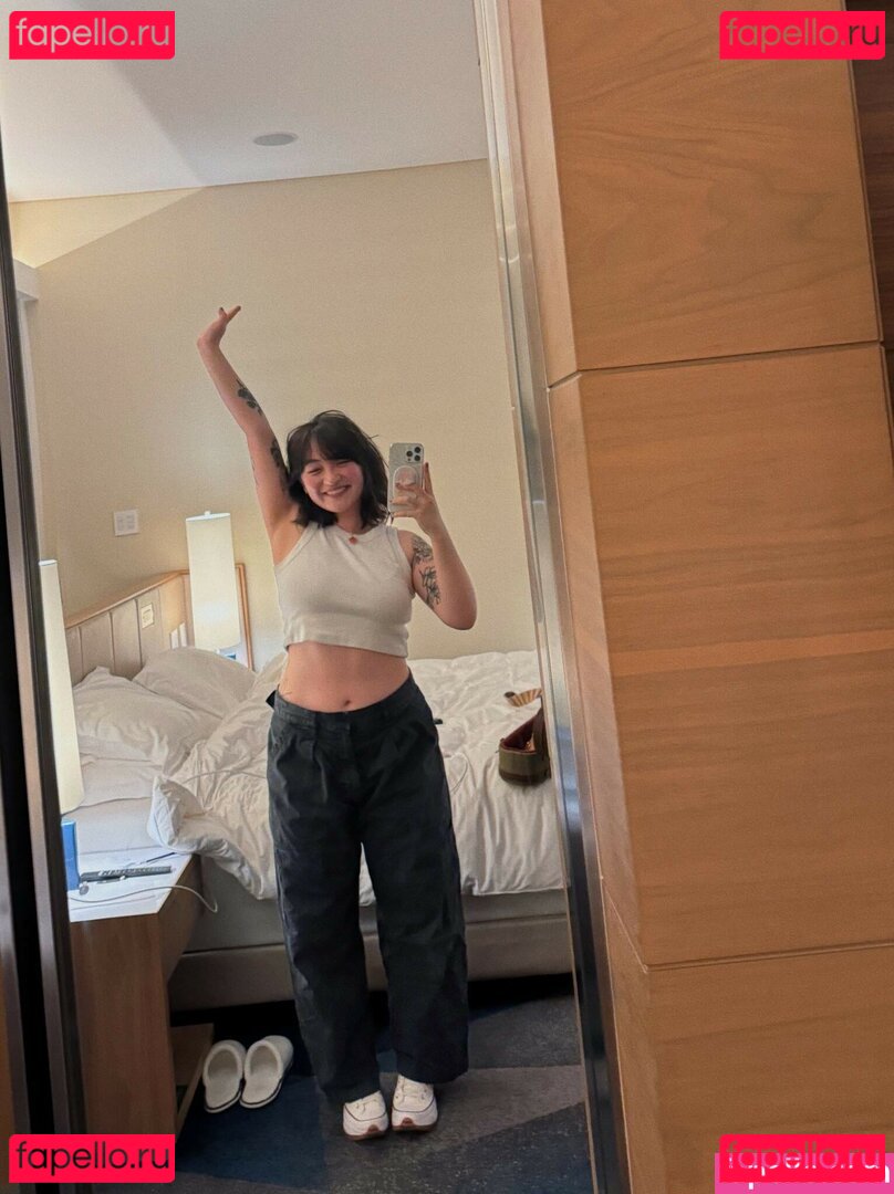 Mxmtoon Nude Onlyfans Photo 36