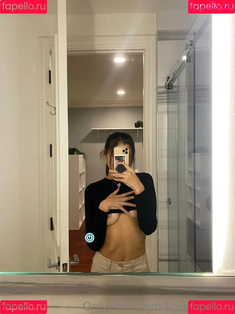koreankums Onlyfans Photo Gallery 