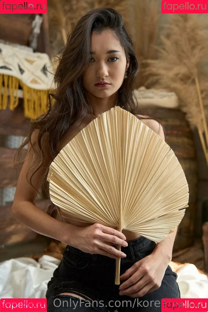 koreankums Onlyfans Photo Gallery 