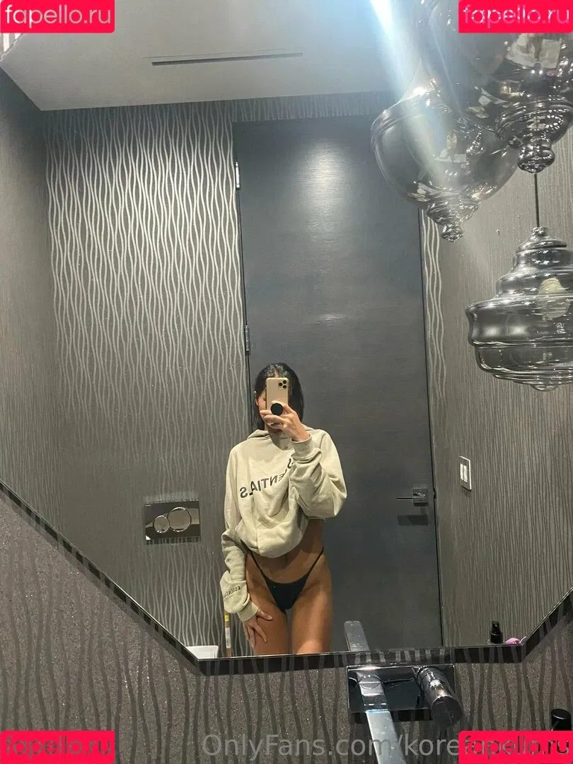 koreankums Onlyfans Photo Gallery 