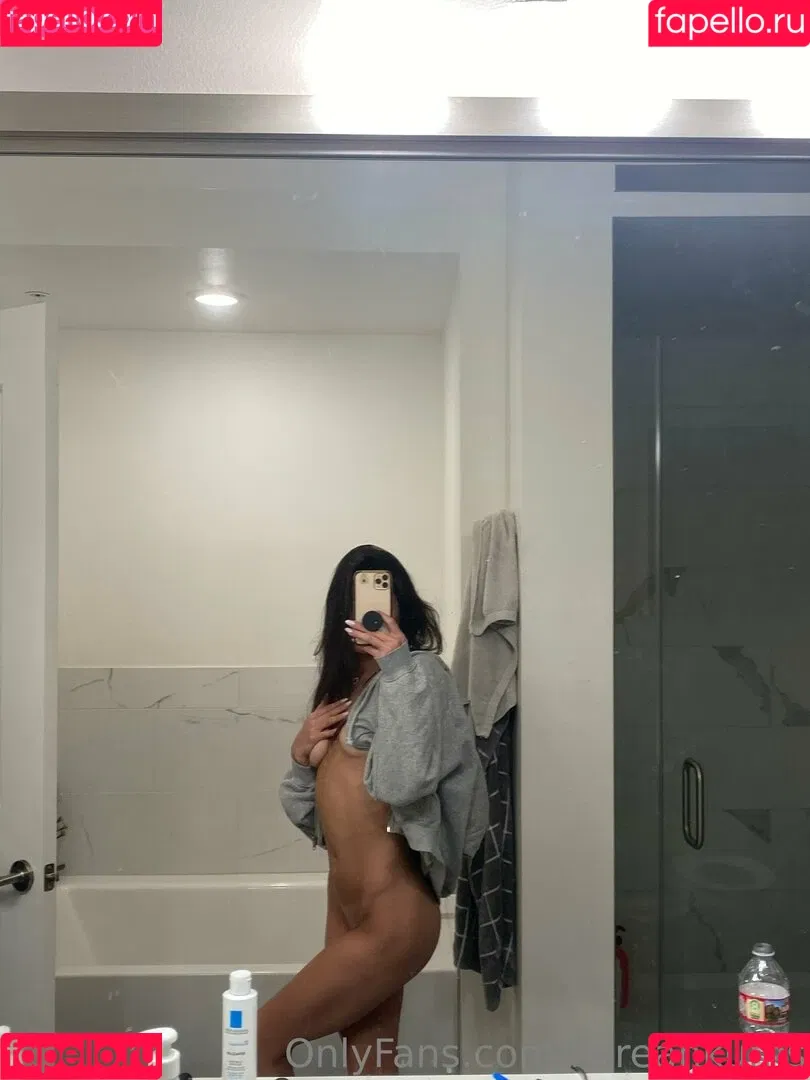 koreankums Onlyfans Photo Gallery 