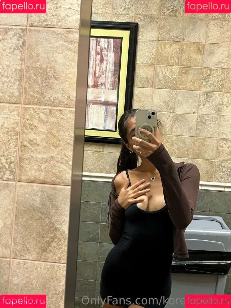 koreankums Onlyfans Photo Gallery 