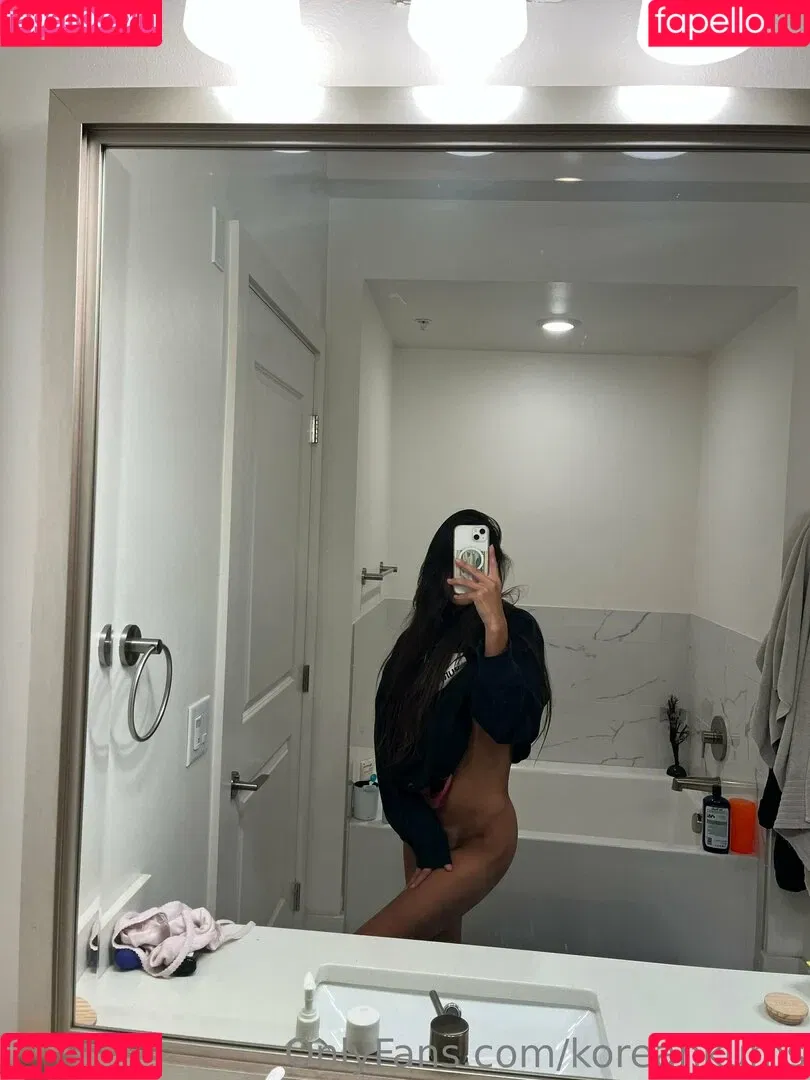 koreankums Onlyfans Photo Gallery 