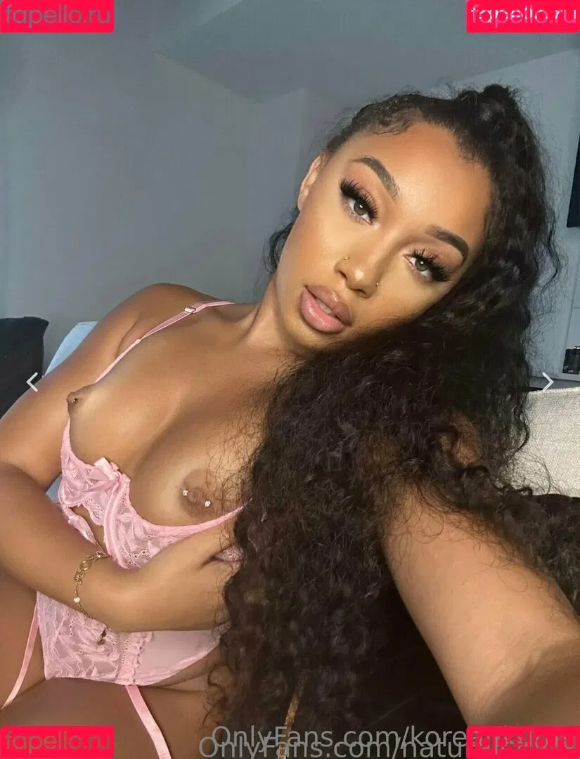 koreankums Onlyfans Photo Gallery 