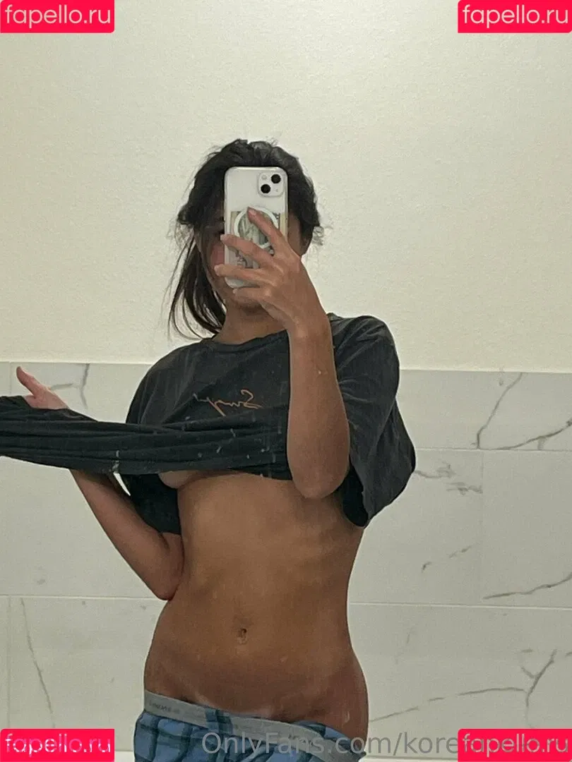 koreankums Onlyfans Photo Gallery 