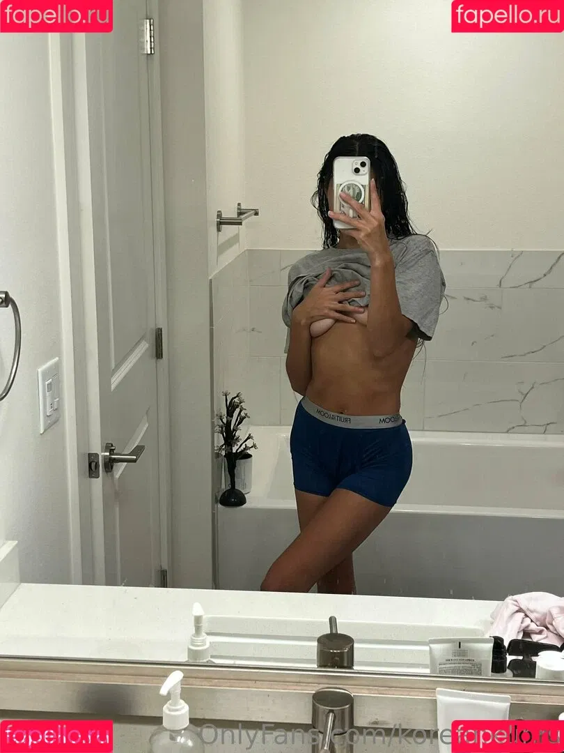 koreankums Onlyfans Photo Gallery 