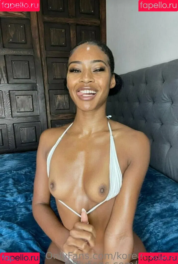 koreankums Onlyfans Photo Gallery 