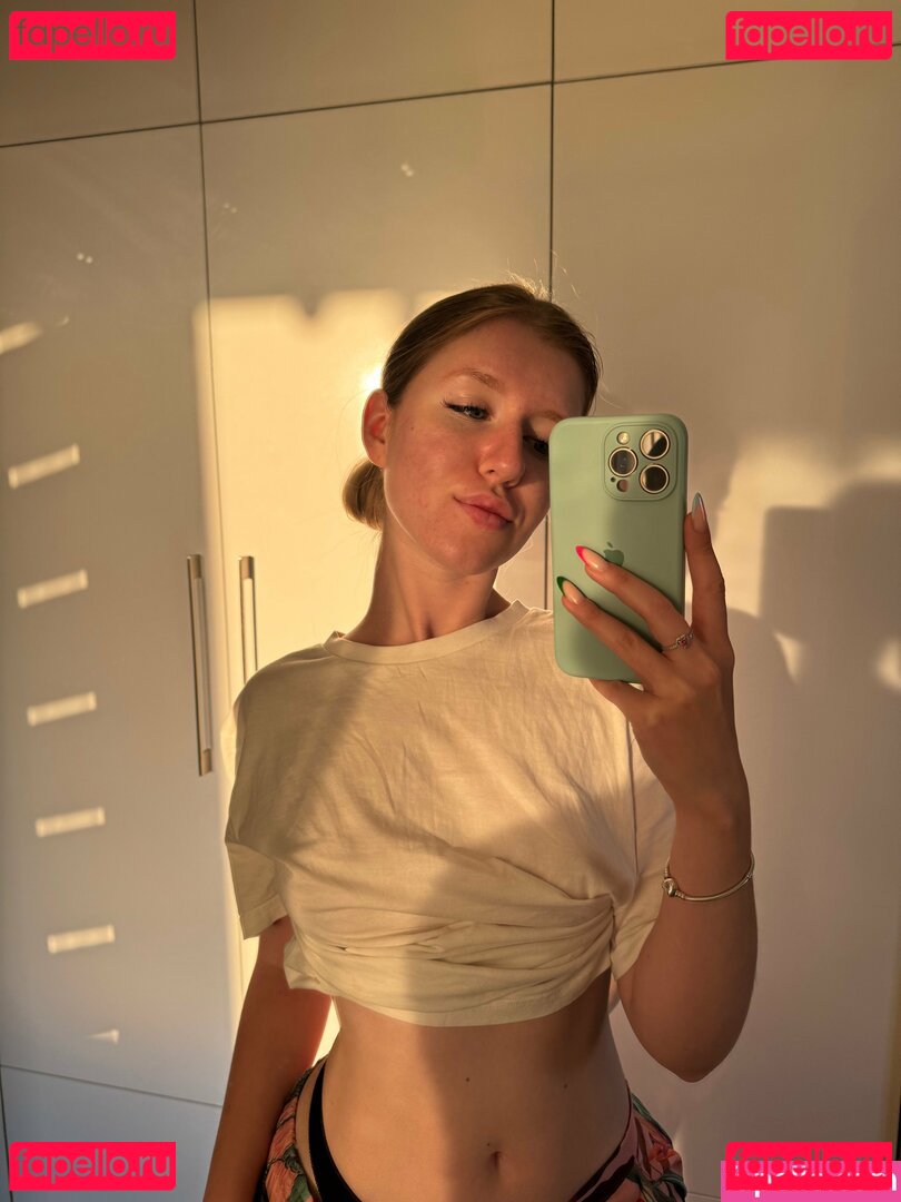 Maria.marry Nude Onlyfans Photo 36