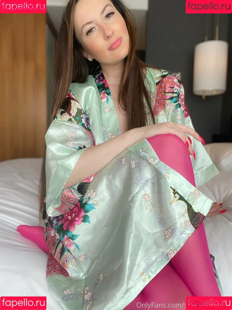 sophiasmithuk Onlyfans Photo Gallery 