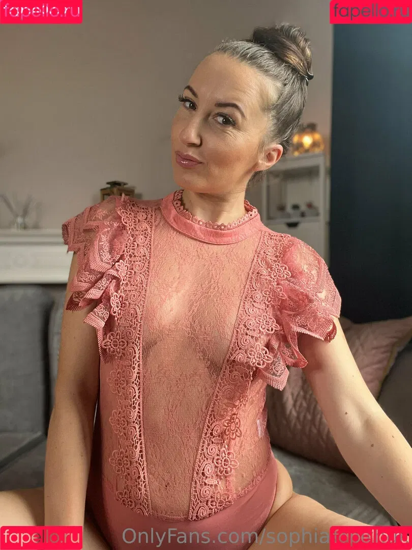 sophiasmithuk Onlyfans Photo Gallery 