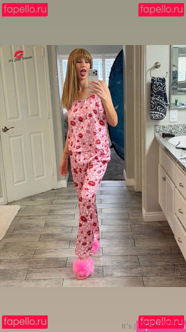 ItsJustblondie Nude Onlyfans Photo 19