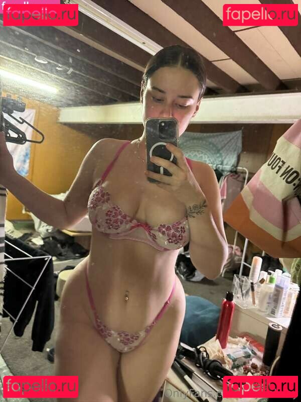 Lillyahna Solway Nude Onlyfans Photo 34