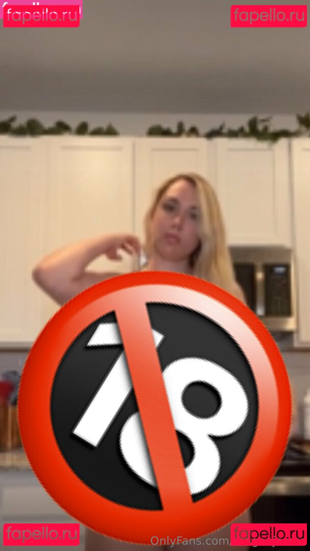 reaganjames Nude Onlyfans Photo 29