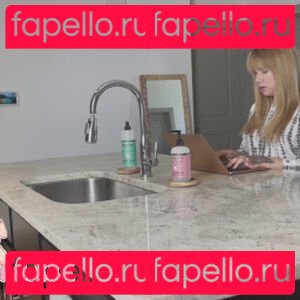 Karabella Nude Onlyfans Photo 11