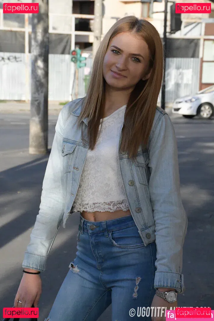 Ugotitflauntit Onlyfans Photo Gallery 