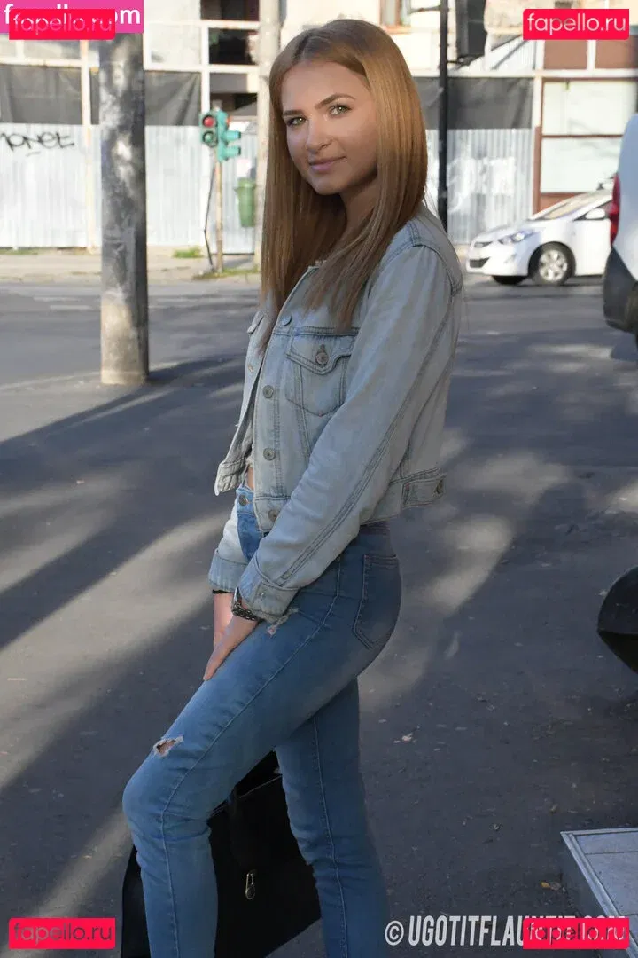 Ugotitflauntit Onlyfans Photo Gallery 