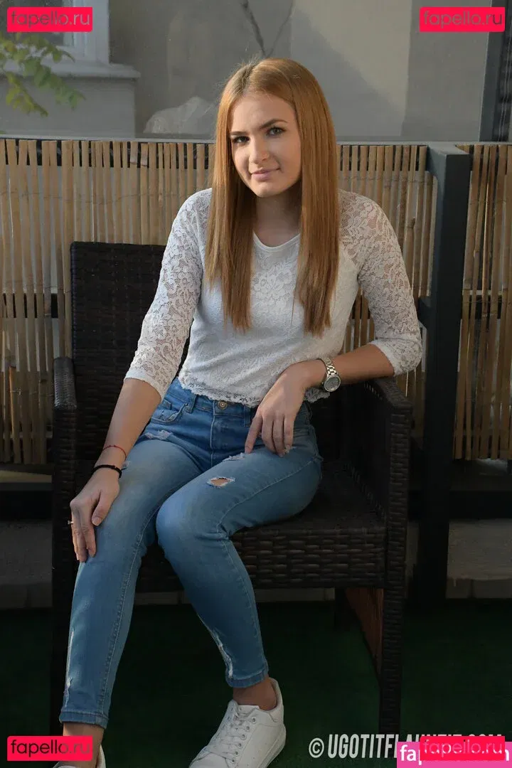 Ugotitflauntit Onlyfans Photo Gallery 