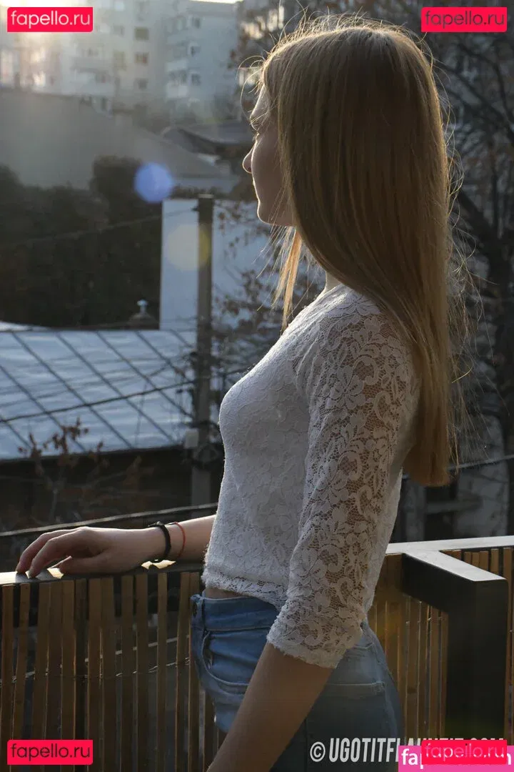 Ugotitflauntit Onlyfans Photo Gallery 