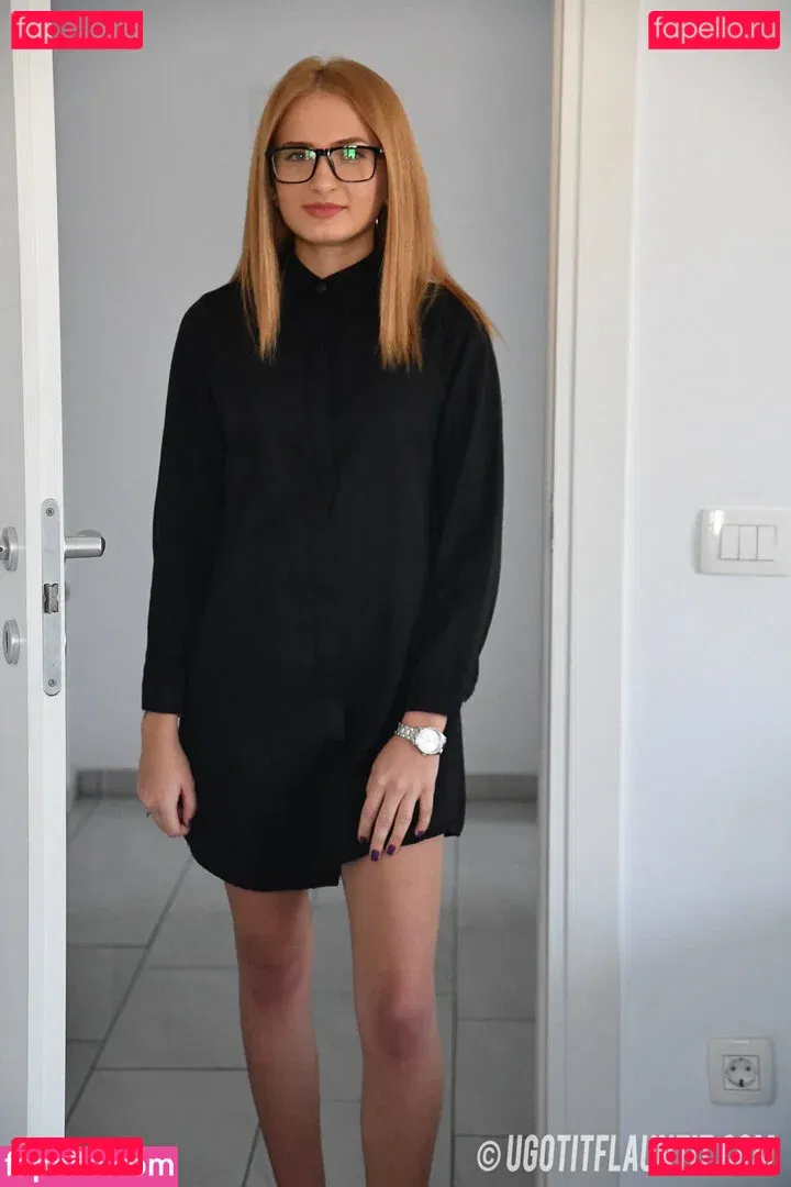 Ugotitflauntit Onlyfans Photo Gallery 