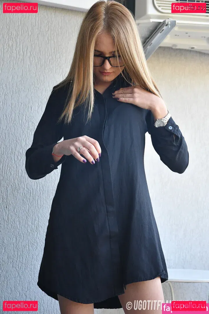 Ugotitflauntit Onlyfans Photo Gallery 