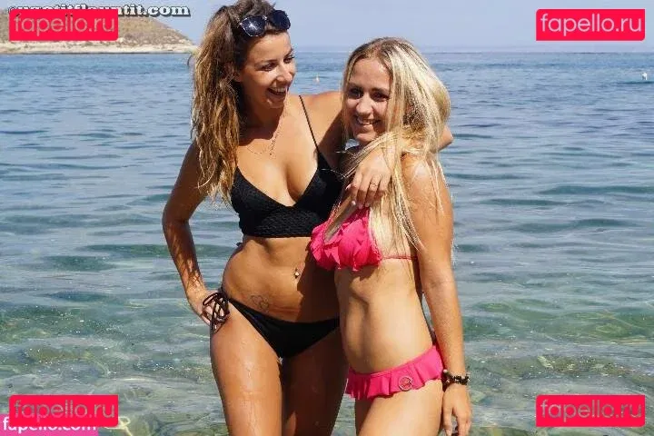 Ugotitflauntit Onlyfans Photo Gallery 