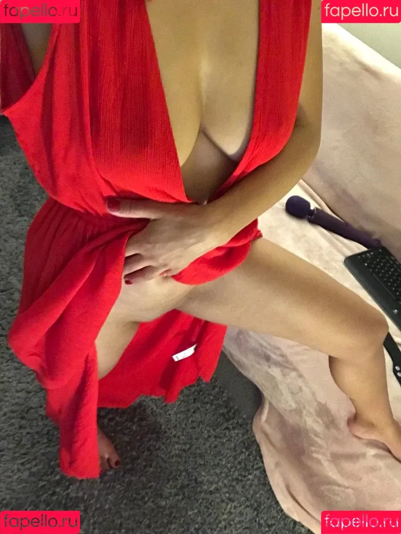 repressed-princess Onlyfans Photo Gallery 