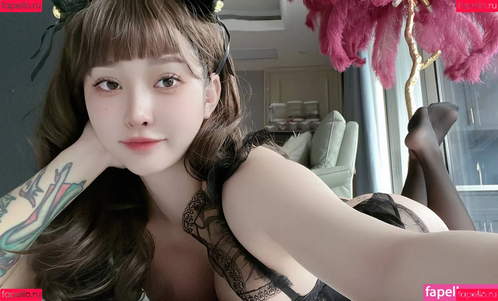 Hitomi Songyuxin Onlyfans Photo Gallery 