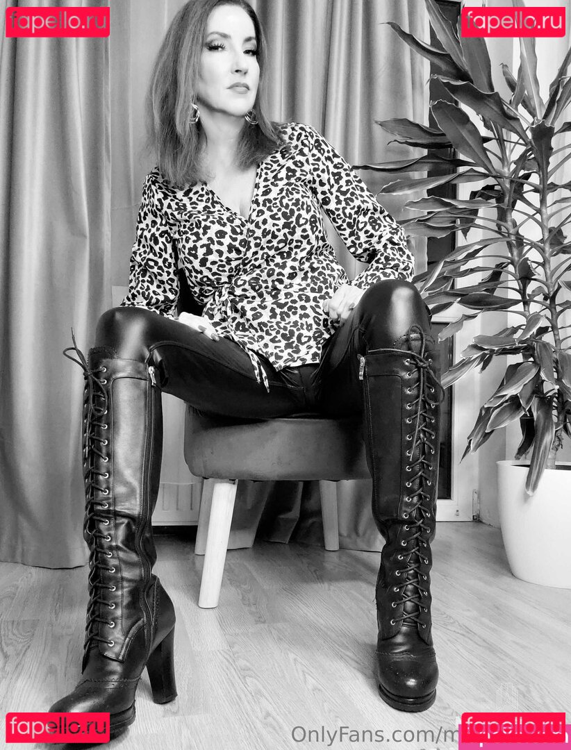 mistressayn Nude Onlyfans Photo 36
