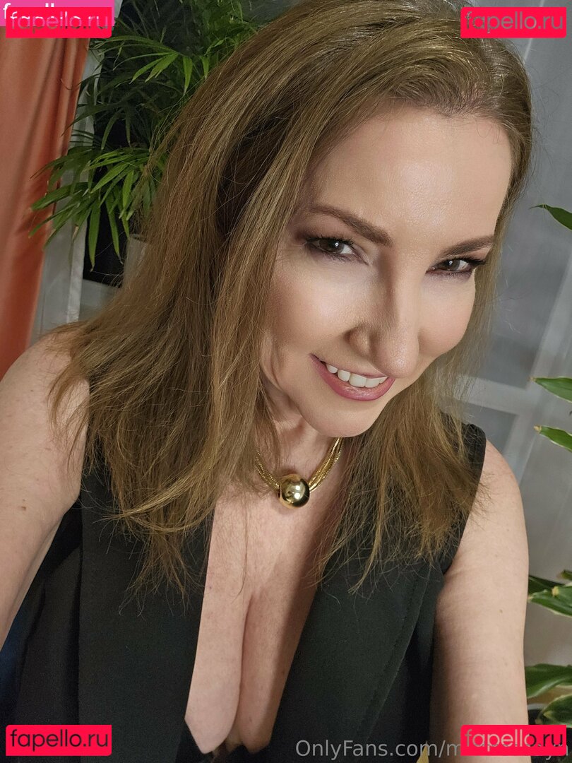 mistressayn Nude Onlyfans Photo 23