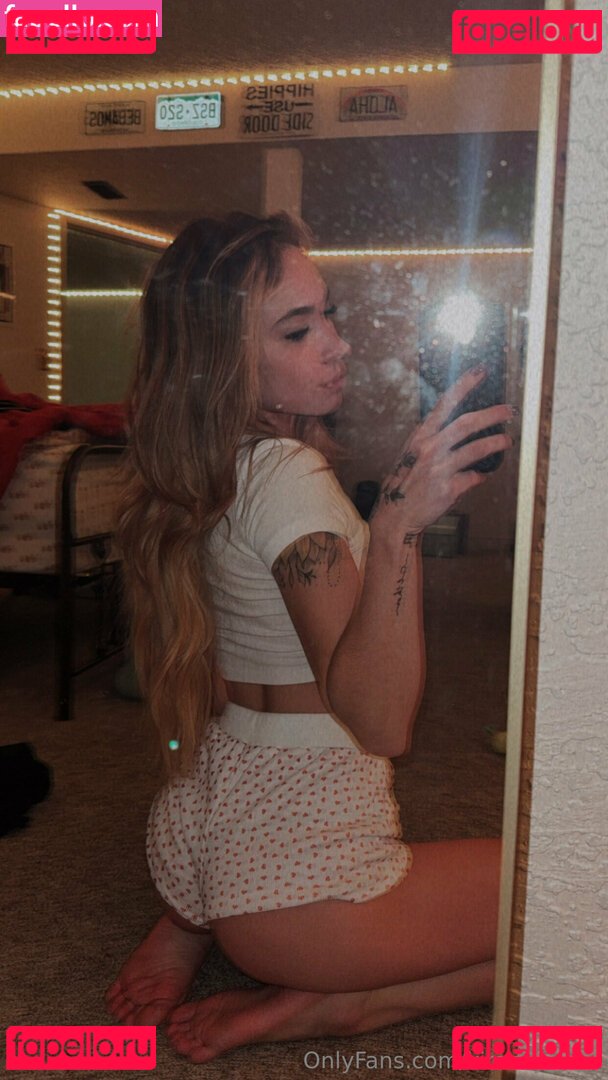 kiraskysfree Nude Onlyfans Photo 8