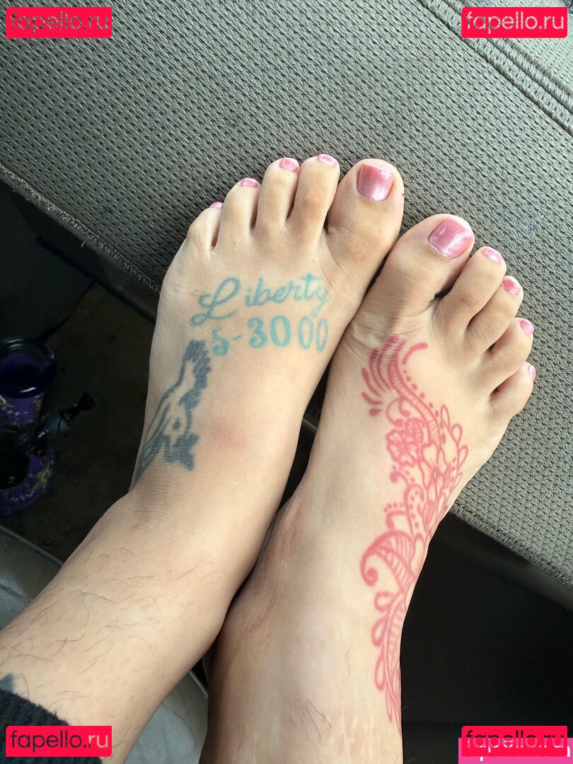 Gia Lovely Nude Onlyfans Photo 25