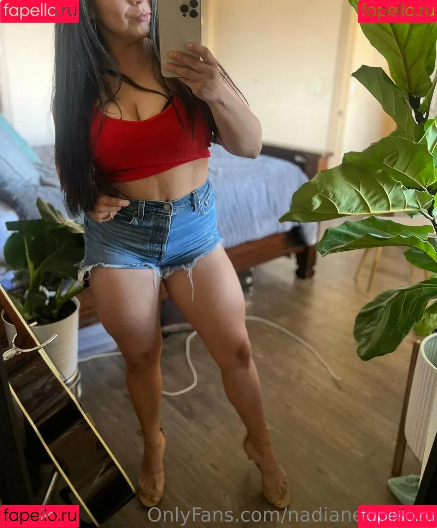 nadianevertells Onlyfans Photo Gallery 