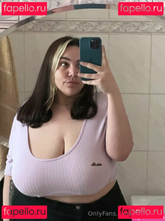 yourgirllolax Nude Onlyfans Photo 37